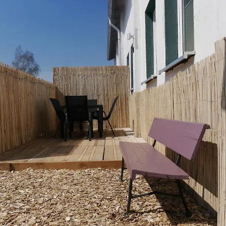 Gemuetliche Ferienwohnung Mit Kamin Und Garten - 10 Minuten Von Templin